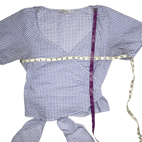 Madewell Blue and White Gingham Seersucker Wrap Top Size Medium - Picture 4 of 12